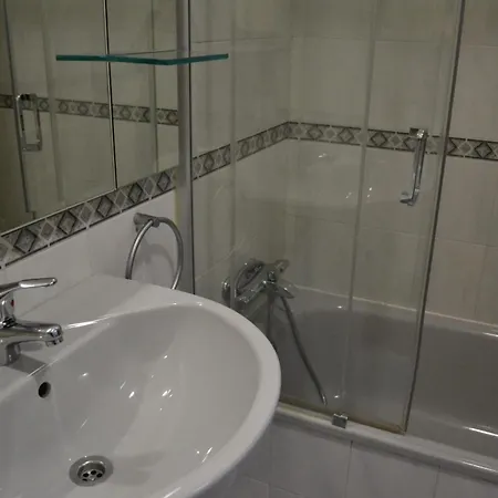 Vivienda Falda Del Monsacro Διαμέρισμα