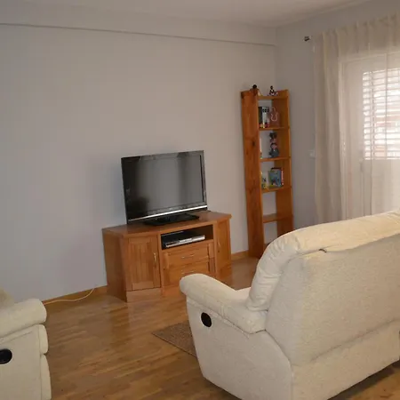 Vivienda Falda Del Monsacro * Santa Eulalia de Morcin