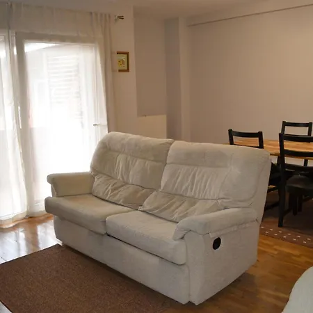 Διαμέρισμα Vivienda Falda Del Monsacro *